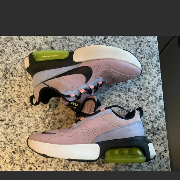 Nike Air Max Verona Plum Chuck - Picture 12 of 14